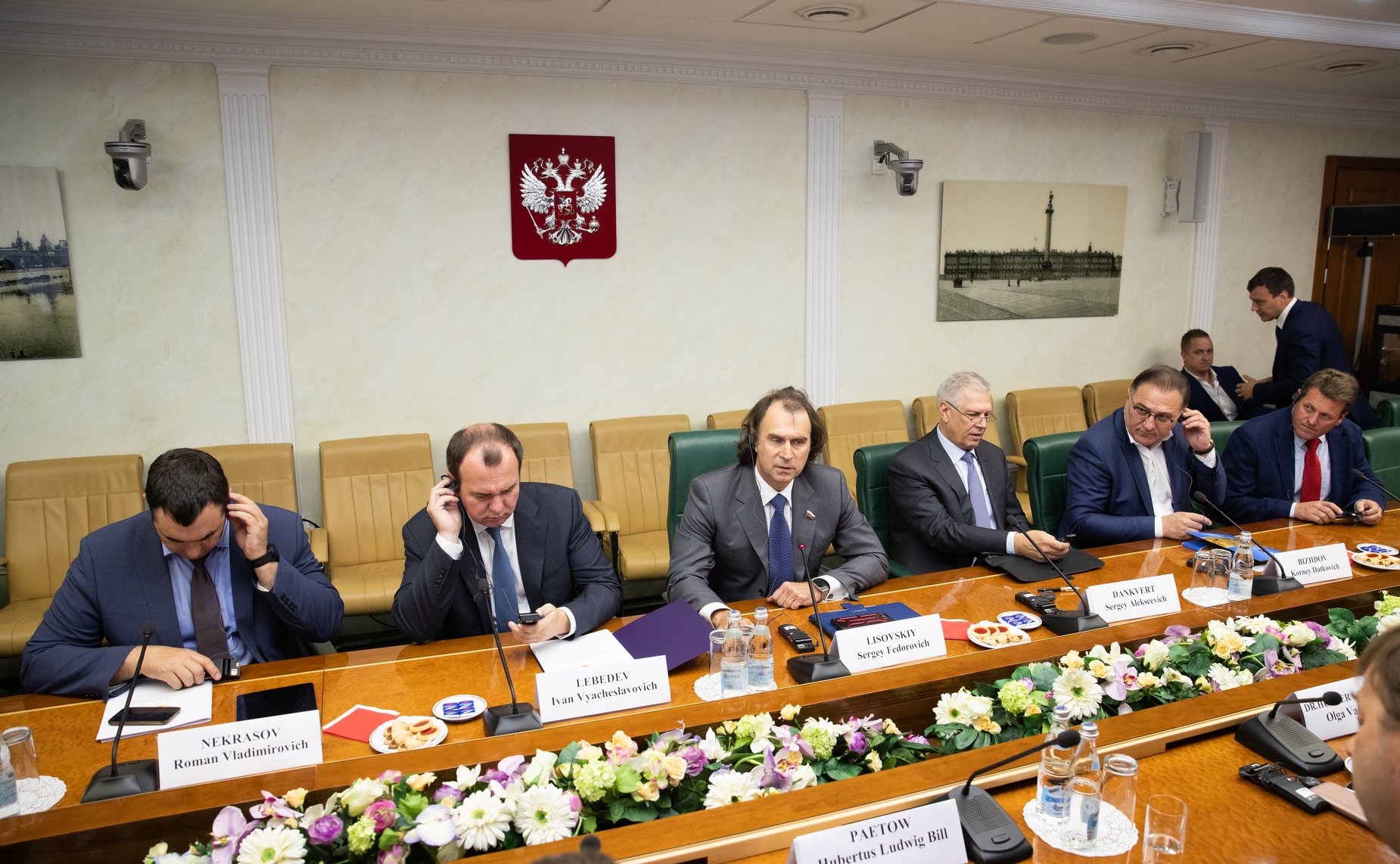 НСА: Корней Биждов в Совете Федерации представил российскую систему агрострахования делегации аграрного бизнеса из Германии
